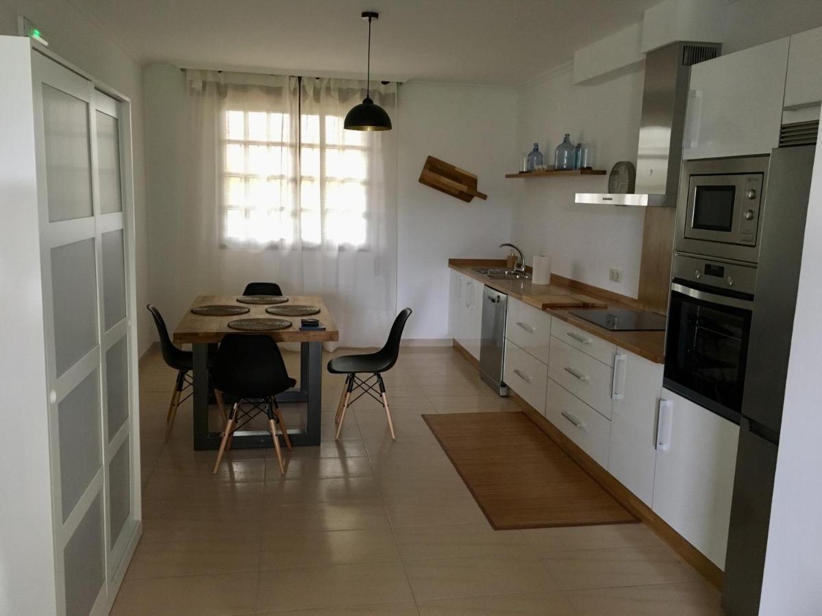 Апартаменты Apartamento As Sinas Вильянуэва-де-Ароса Экстерьер фото