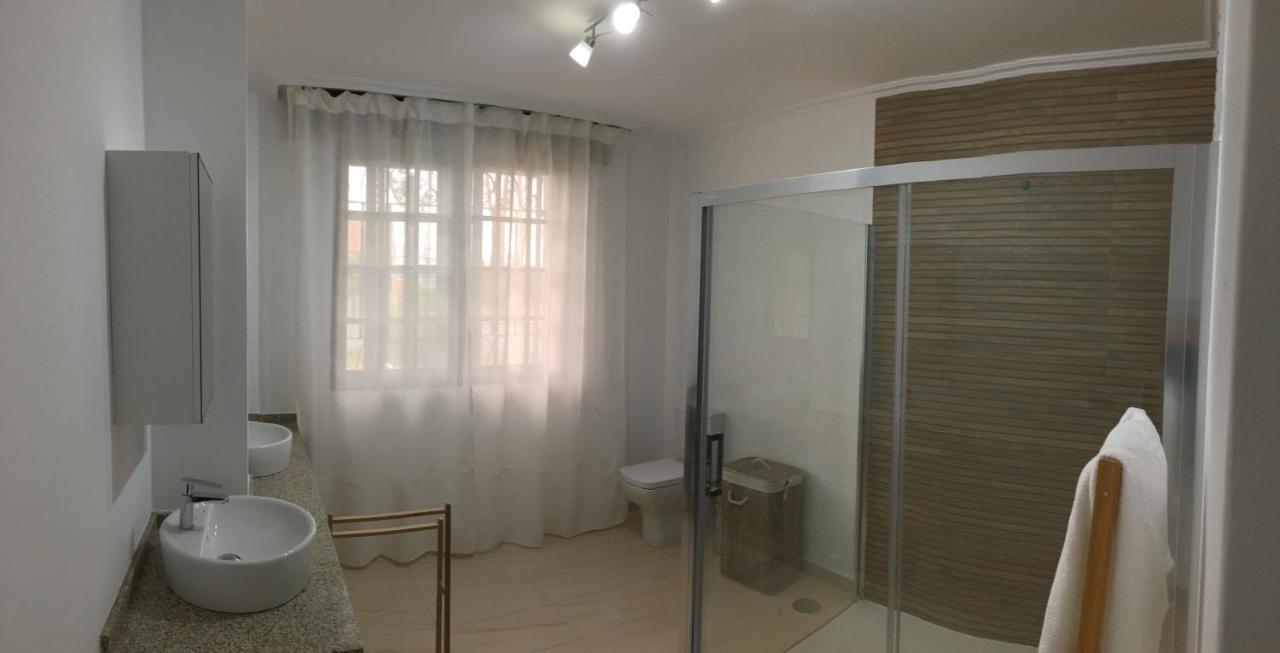 Апартаменты Apartamento As Sinas Вильянуэва-де-Ароса Экстерьер фото